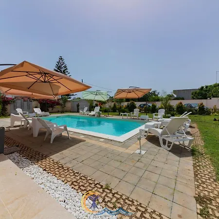 Leonardo - Pool And Private Restaurant 산포카